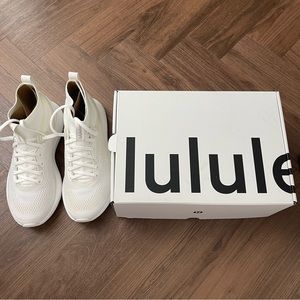 Lululemon women’s Chargefeel white workout sneakers